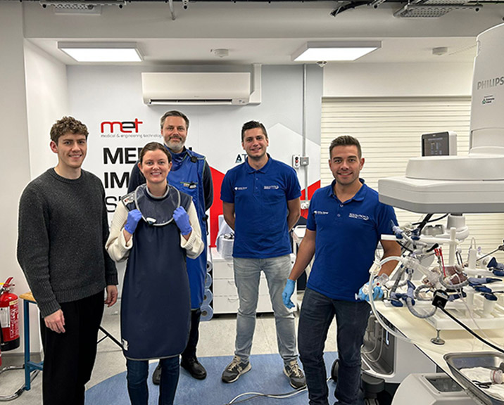 Team members in MET lab